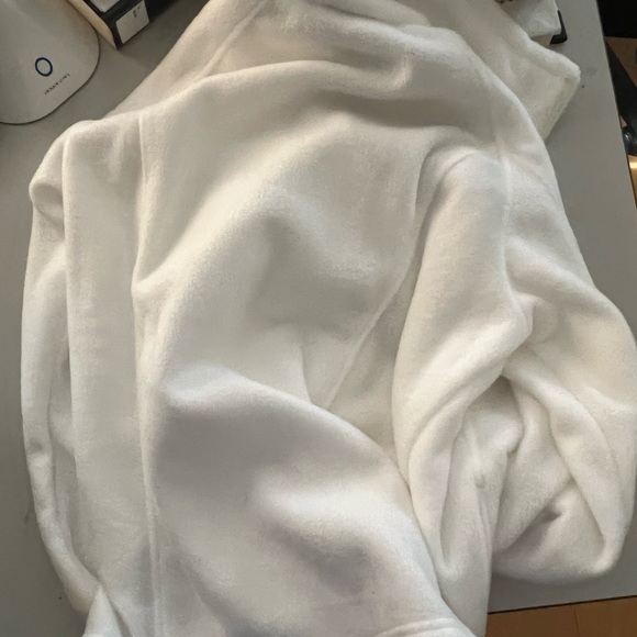 Women’s White Medium M Benton Springs™ Full Zip Fleece Jacket (unworn w/o tag) - Picture 5 of 9